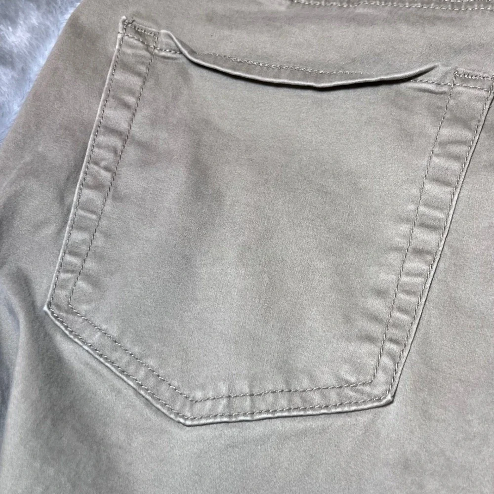 Lucky Brand 221 Mens Size 38x32 Straight Leg Khaki Twill Pants Business Casual
